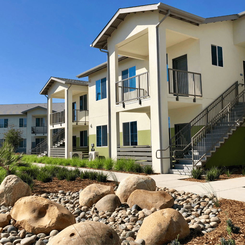 Magnolia Commons @ James Magill Plaza