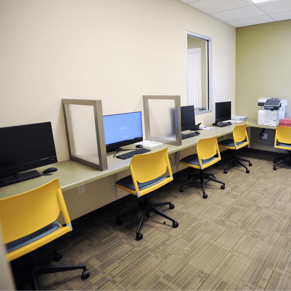 Cueva de Oso @ William Shockley Plaza